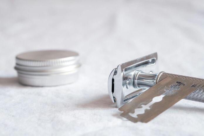 imgi_149_safety-razor-blades-2972246-1788588249251-4c2eb390